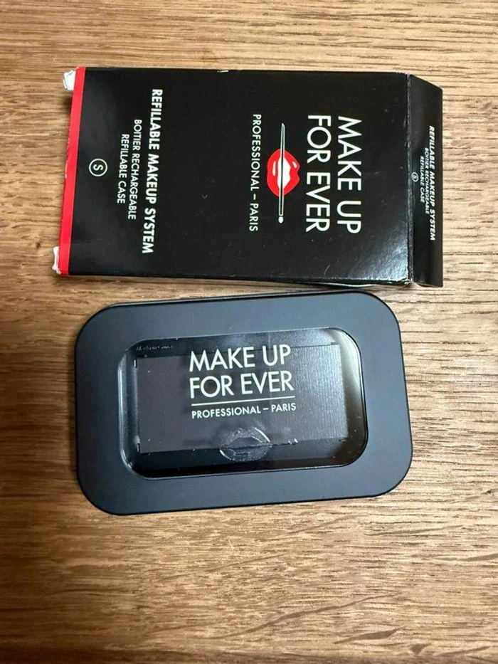 Boîtier rechargeable Make up for ever et Recharge fard à paupières impact intens – photo 7